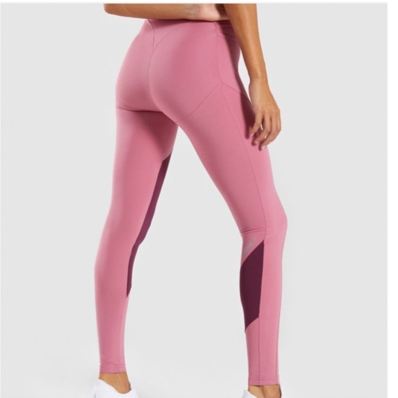 🏋🏽♀️GYMSHARK • Like New Asymmetric Leggings - Picture 2 of 6